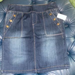 *SOLD *Westbound Denim Skirt